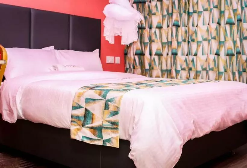 پانسیون Eldopalm Guesthouse