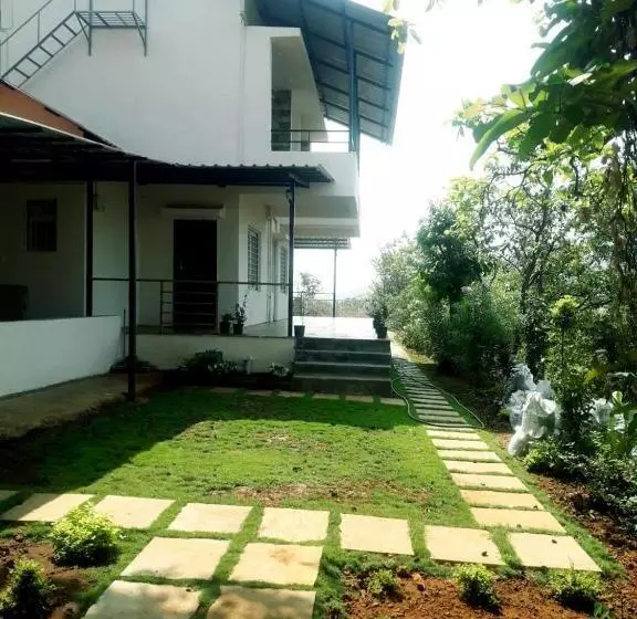 Majatalo Machan Villa