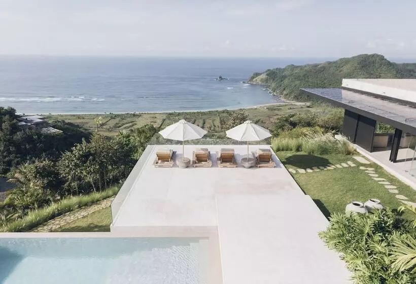 リゾートホテル Tampah Hills