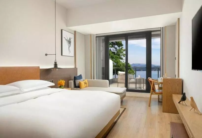 Hotelli Voco Thousand Island Lake, An Ihg