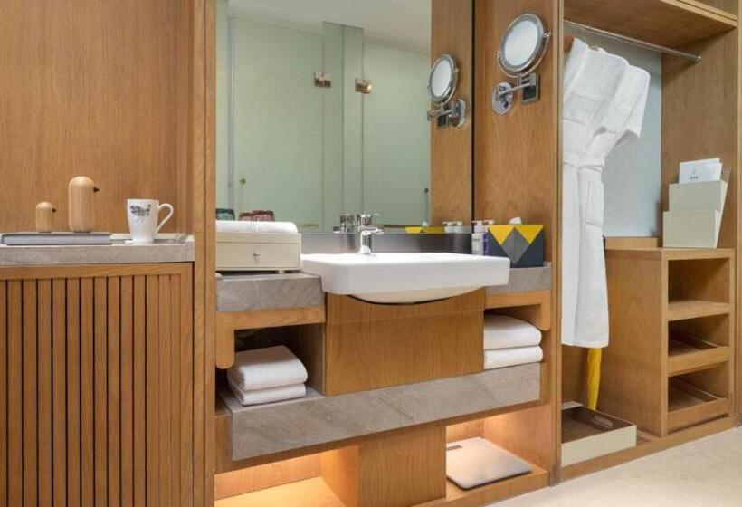 فندق Voco Thousand Island Lake, An Ihg