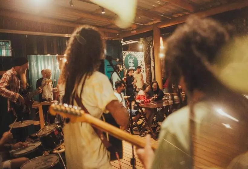 Babitonga Hostel   100m Da Prainha