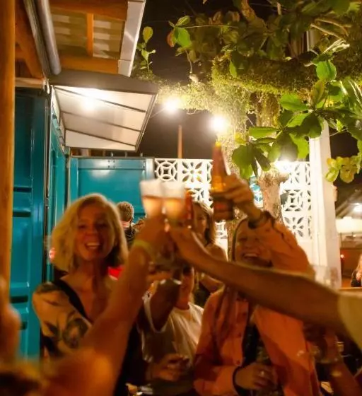 Babitonga Hostel   100m Da Prainha