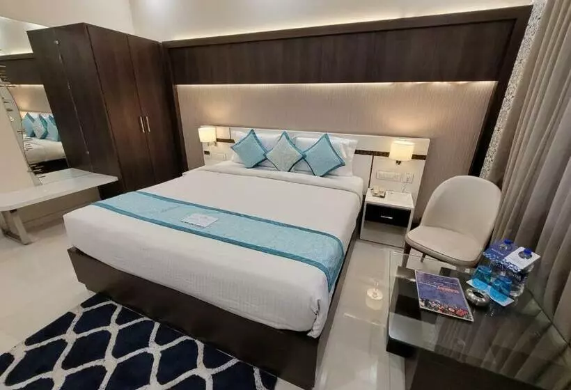 Hotelli Kanishka International