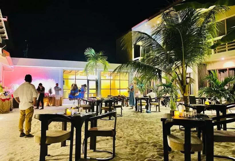 هتل Village Life Residence