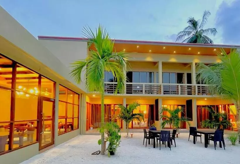 هتل Village Life Residence