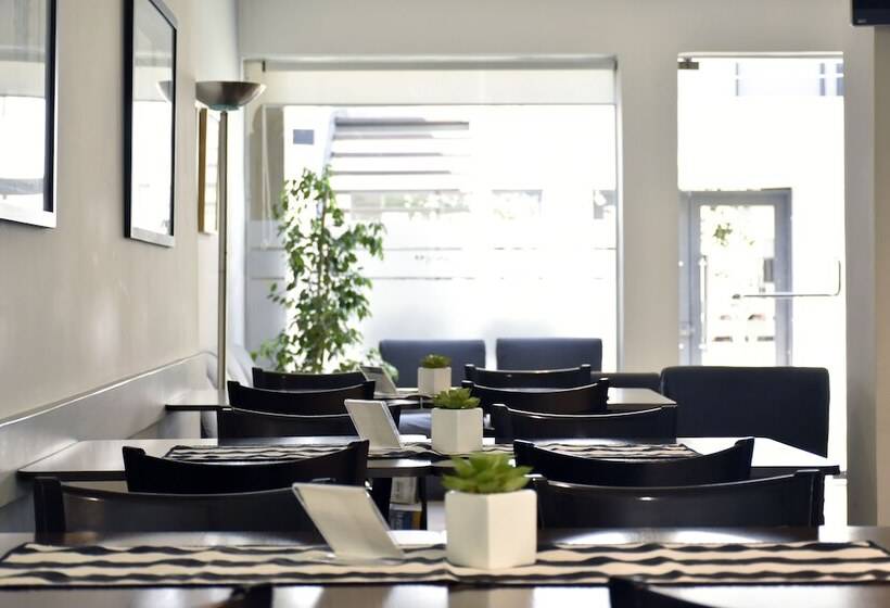 Abril Hotel Boutique