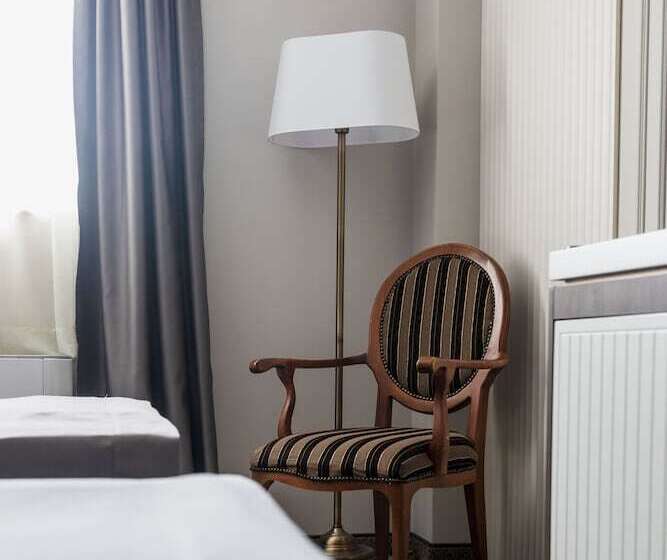 ホテル Anna Palace