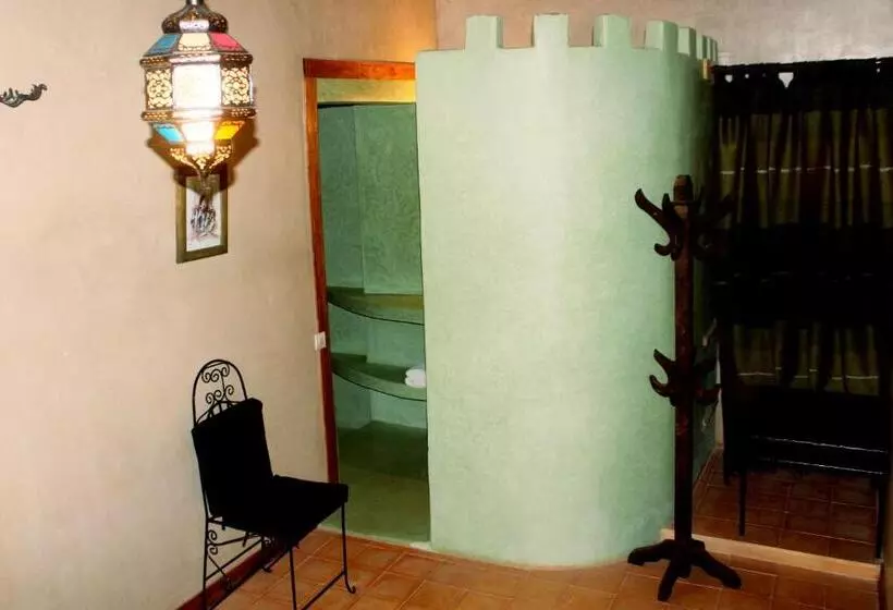 فندق Bassatine Skoura