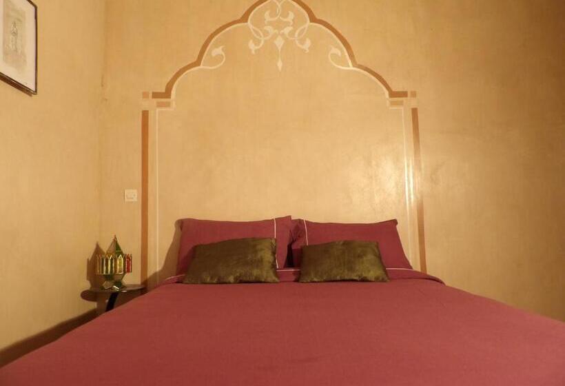 فندق Bassatine Skoura