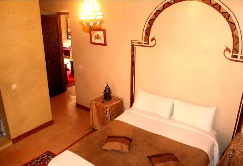 فندق Bassatine Skoura