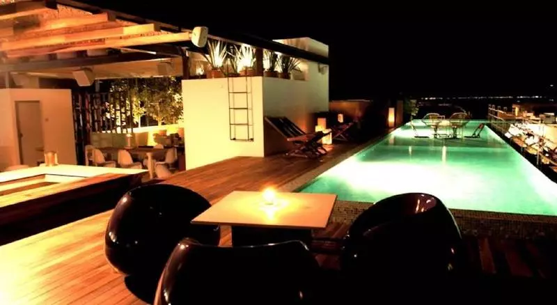 Be Playa Hotel Boutique & Rooftop Bar