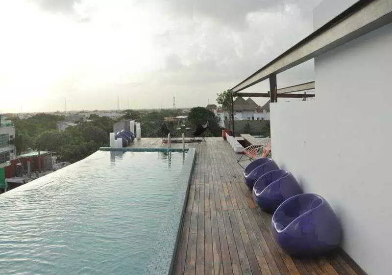 Be Playa Hotel Boutique & Rooftop Bar
