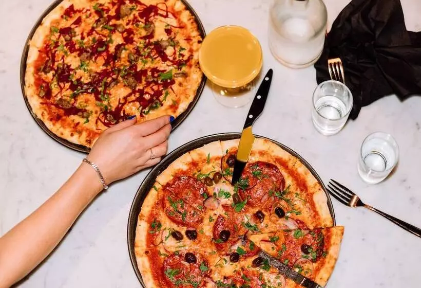 هتل Christiania Teater