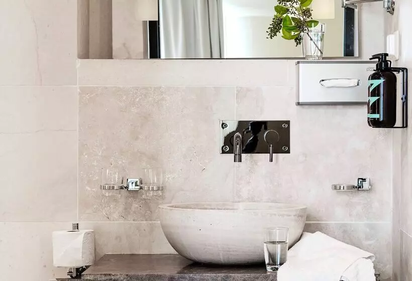 هتل Christiania Teater