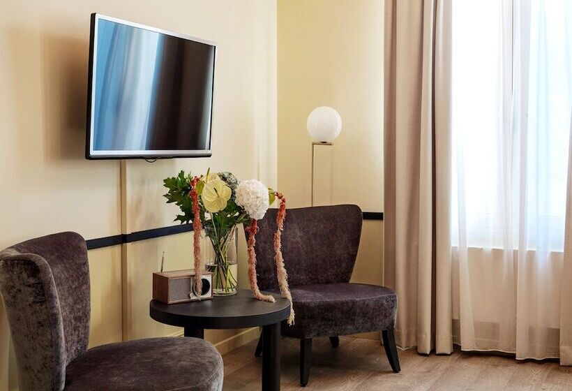 هتل Christiania Teater