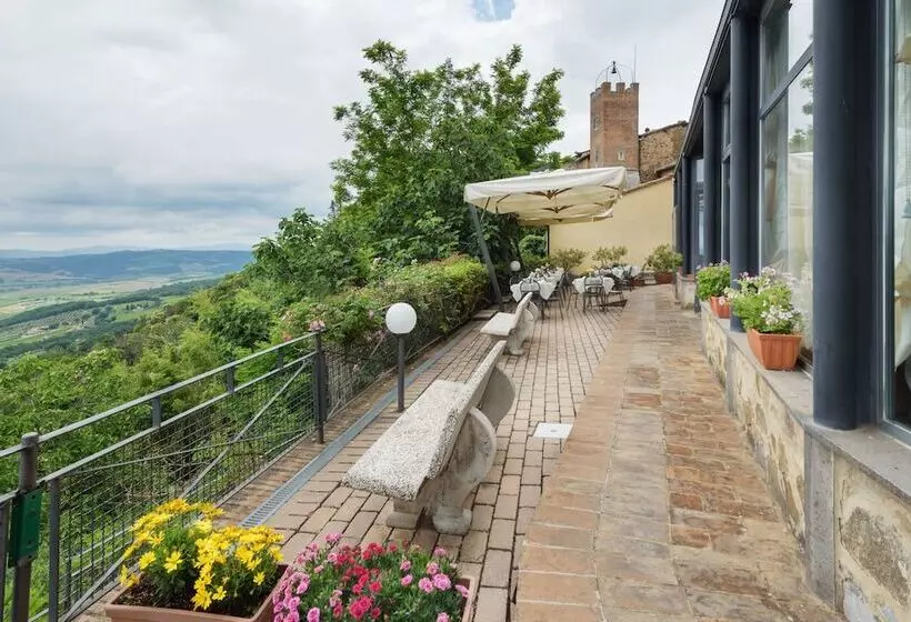 فندق Dei Capitani