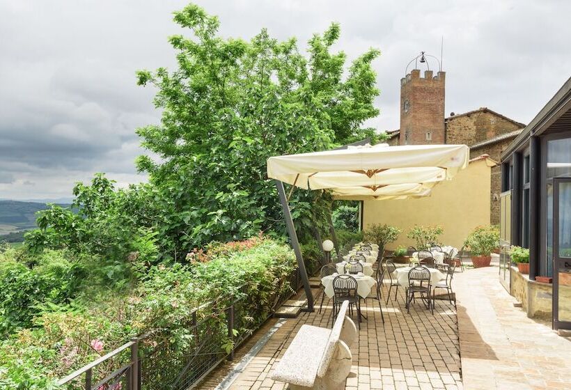 فندق Dei Capitani