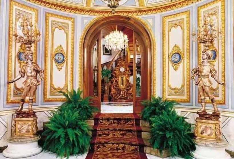 Grand Hotel La Sonrisa