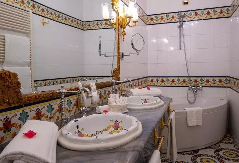 Grand Hotel La Sonrisa