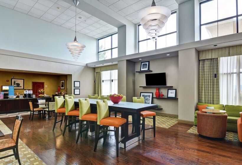 فندق Hampton Inn & Suites Wilkes Barre/scranton