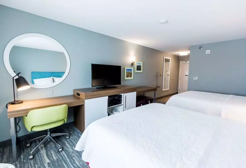 فندق Hampton Inn Bismarck