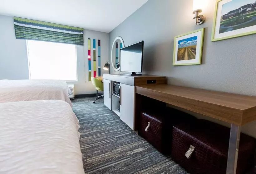 فندق Hampton Inn Bismarck