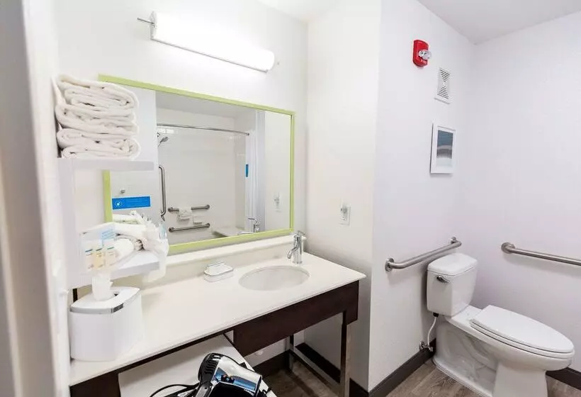 فندق Hampton Inn Bismarck