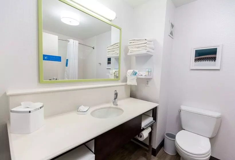 فندق Hampton Inn Bismarck