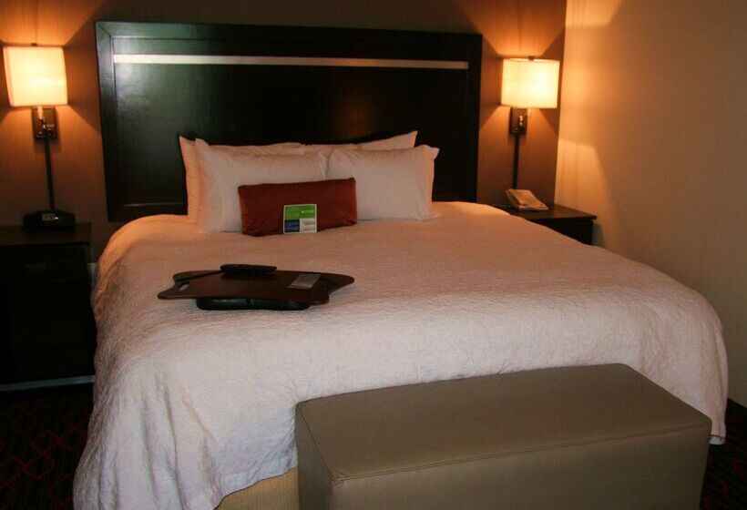 호텔 Hampton Inn By Hilton Fort Saskatchewan