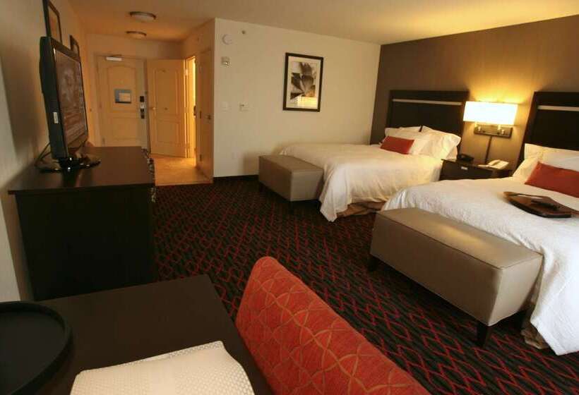 호텔 Hampton Inn By Hilton Fort Saskatchewan