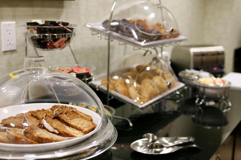 호텔 Hampton Inn By Hilton Fort Saskatchewan