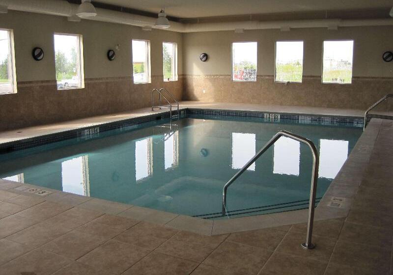 호텔 Hampton Inn By Hilton Fort Saskatchewan