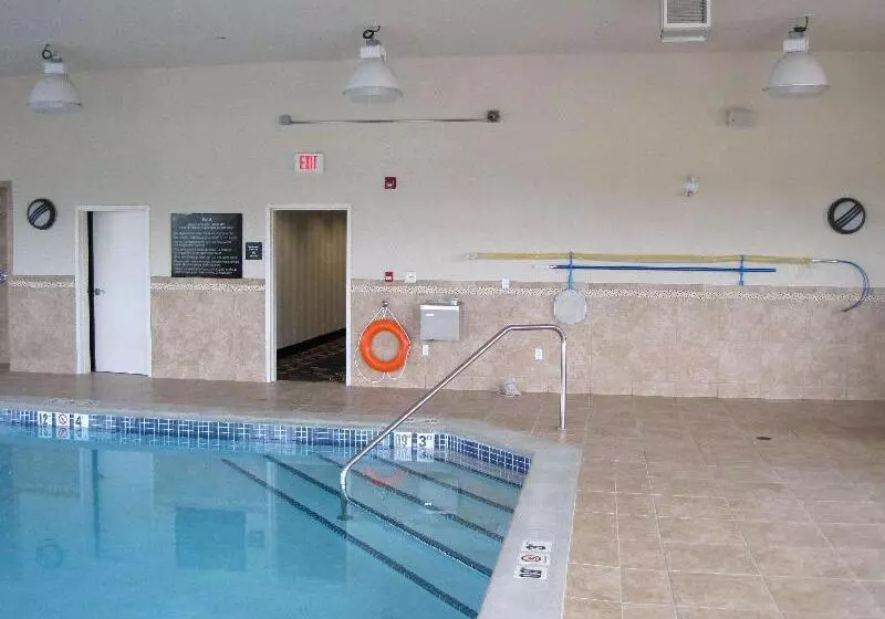 ホテル Hampton Inn By Hilton Fort Saskatchewan