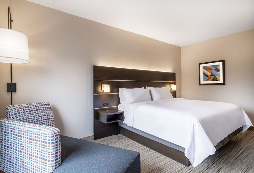 Holiday Inn Express Hotel & Suites Beaumont Northwest, An Ihg