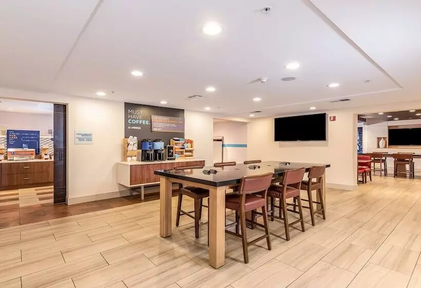 Otel Holiday Inn Express Fremont   Milpitas Central, An Ihg