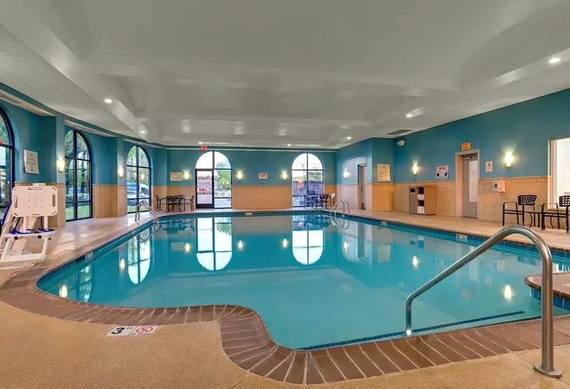ホテル Holiday Inn Express Nashville Opryland, An Ihg