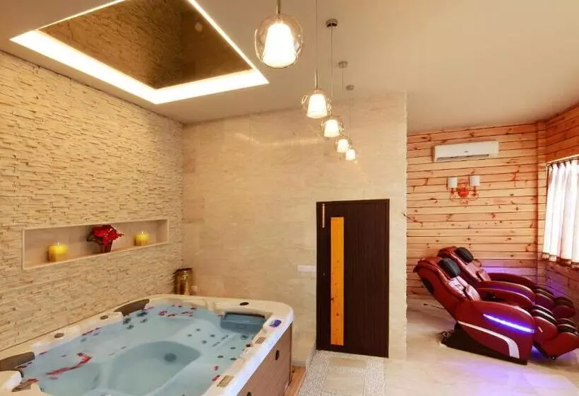 هتل Honeymoon Inn Shimla