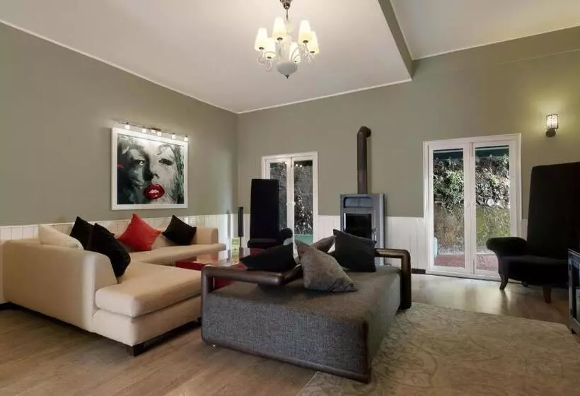 هتل Honeymoon Inn Shimla