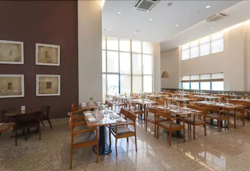 ホテル Mercure Salvador Pituba