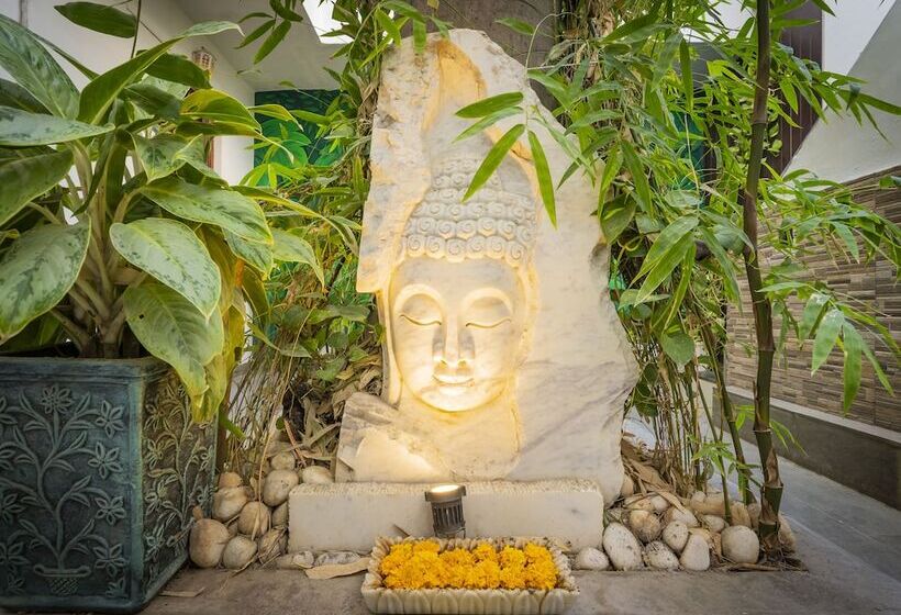 Отель Natural Lake View