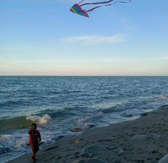 هتل Panwa Beach Side Beachfront