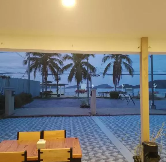 Hotel Panwa Beach Side Beachfront