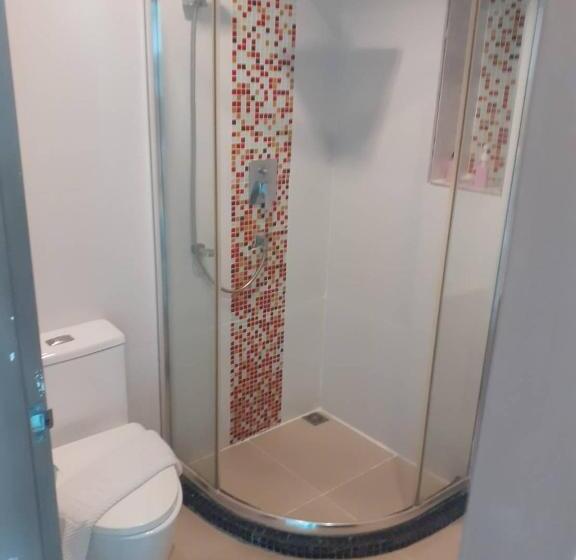 هتل Panwa Beach Side Beachfront