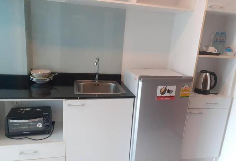 هتل Panwa Beach Side Beachfront