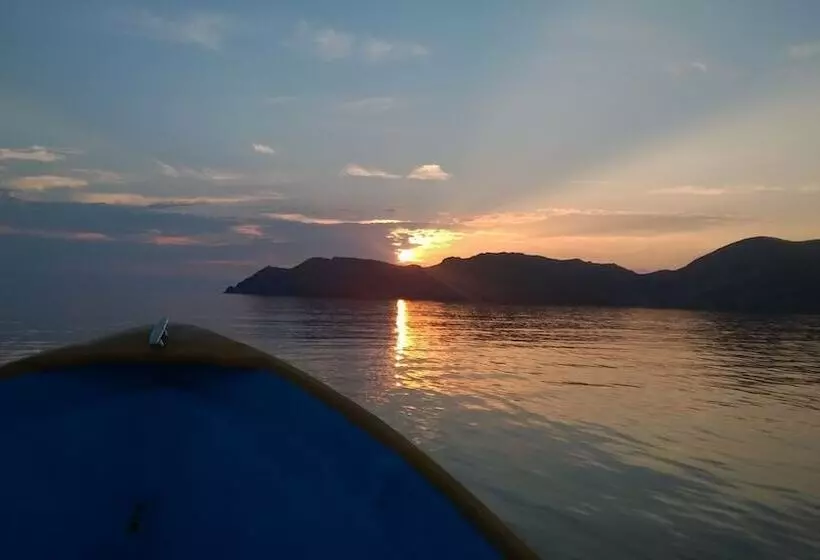 Hotel Posada Del Cortes