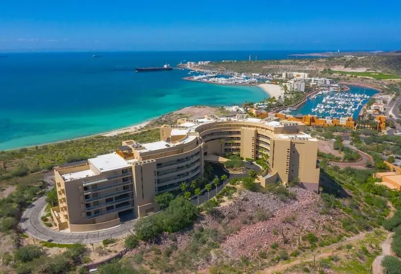 ホテル Puerta Cortes Residences