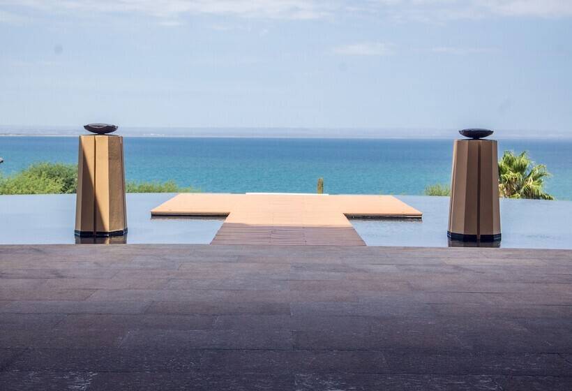 호텔 Puerta Cortes Residences