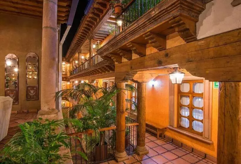 هتل Refugio Del Angel