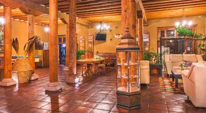 هتل Refugio Del Angel